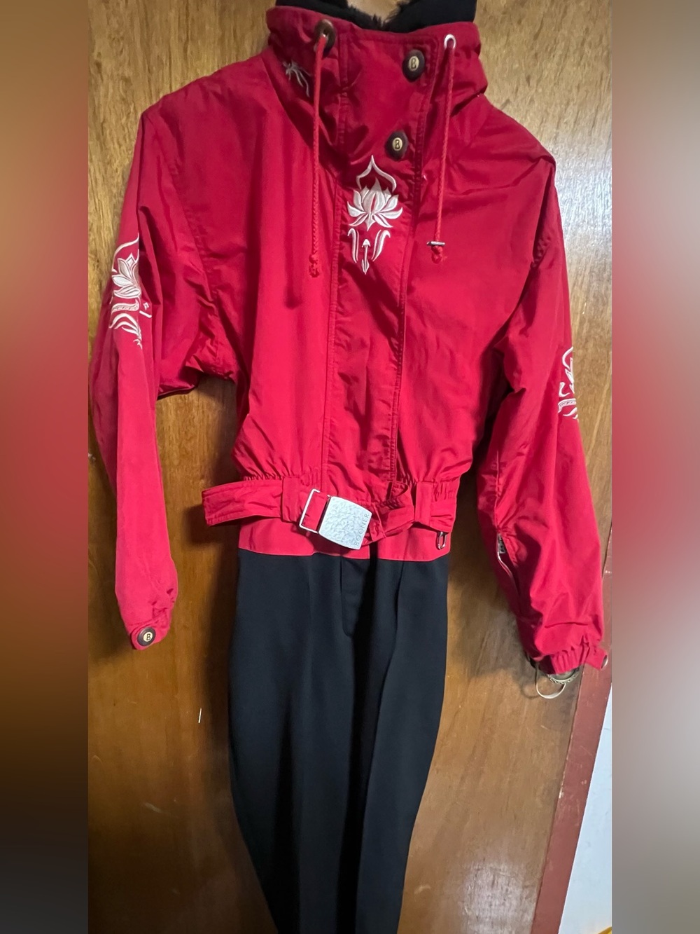 Bogner embroidered faux fur collard snow/ski jumpsuit red n black sz 10 long